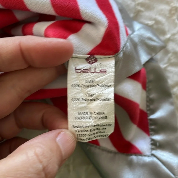 Baby Octopus security blanket. Used…See pics for snags in satin blanket. - Picture 4 of 7